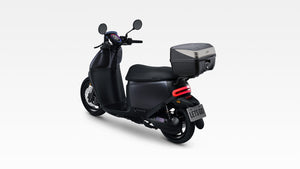 B32 後置物箱 - GIVI
